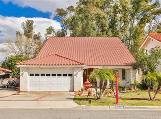 30466 Golden Gate Dr, Canyon Lake, CA 92587