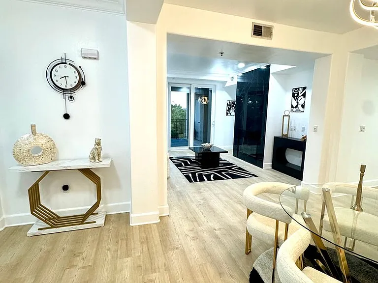 1800 Alma Ave #306 — Photo 10