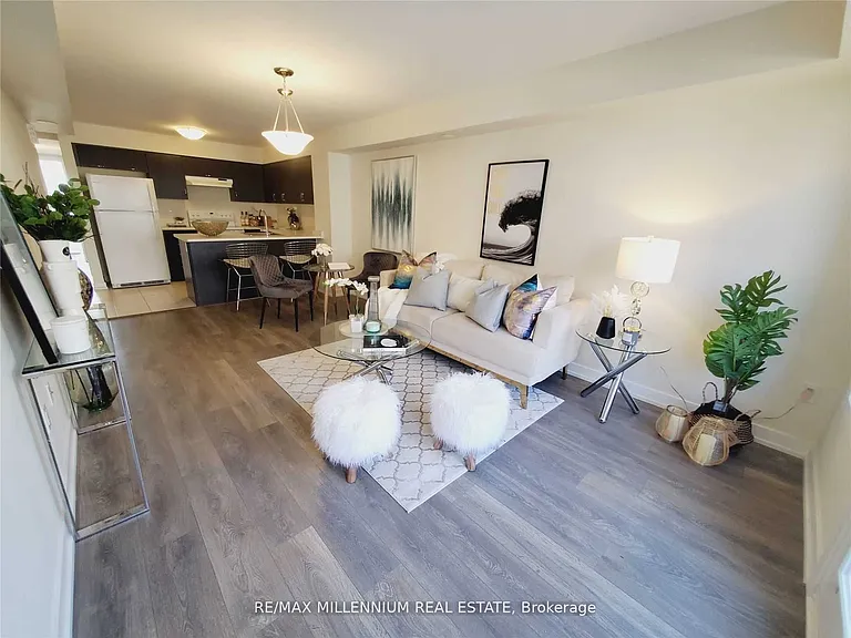60 Parrotta Dr #279 — Photo 3