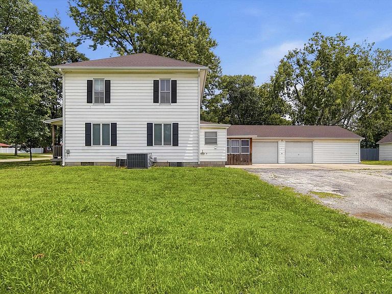 Listing photo 4