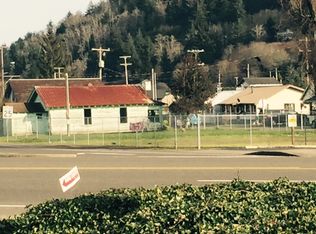 O Laurel Ave, Reedsport, OR 94767
