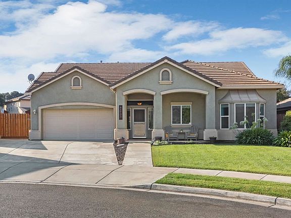 2nd image of 1733 Bandon Ct