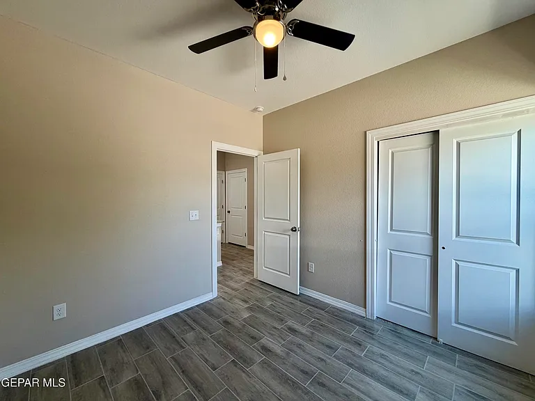 125 Palma Dr #1 — Photo 13