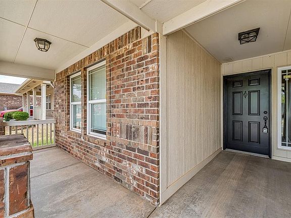 2nd image of 9528 SW 25th St