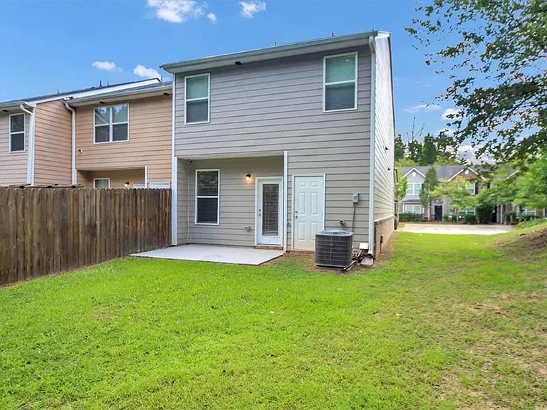 2626 Parrish Ct — Photo 30