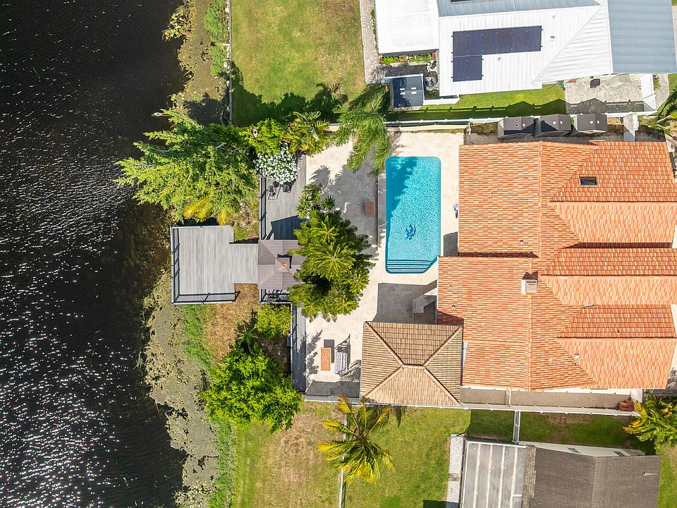 1st image of 2557 SW 14TH Court