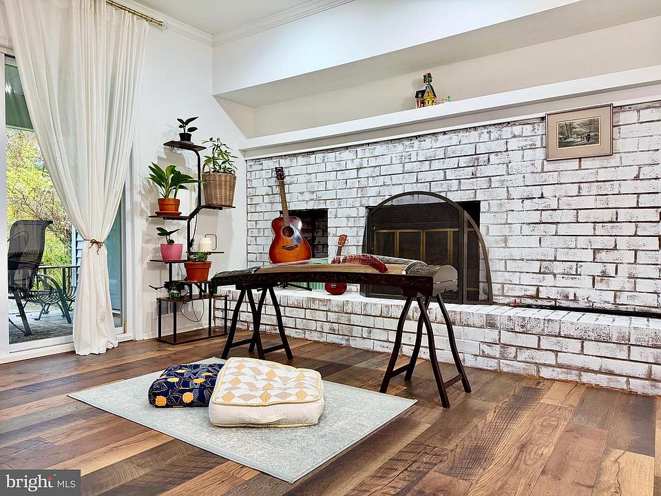 1st image of 21 Jasmine Ct