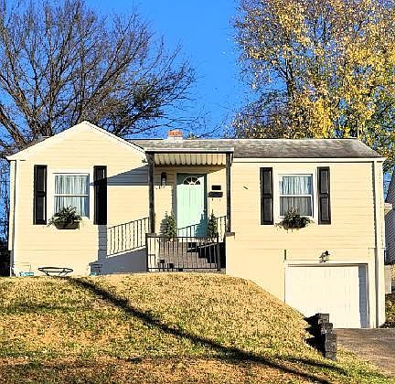 1st image of 574 Lovedale Dr