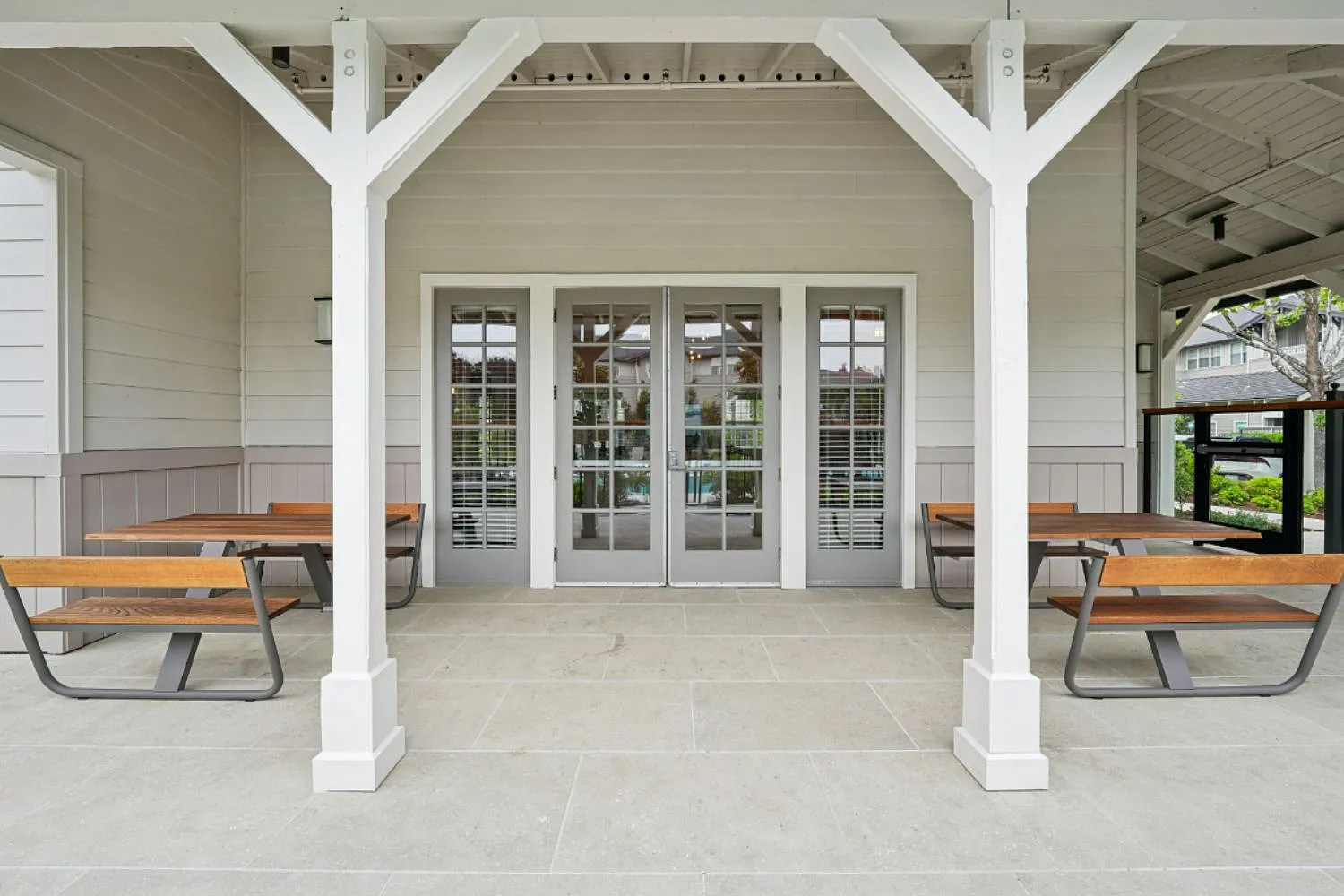 The Presidio Apartments — Photo 2
