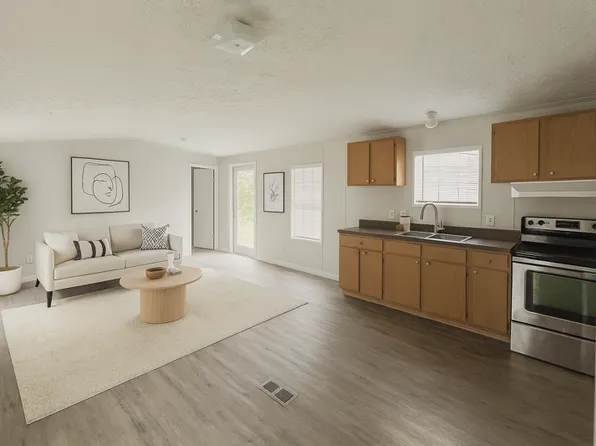 3414 W Yorkshire Dr, Peoria, IL 61604