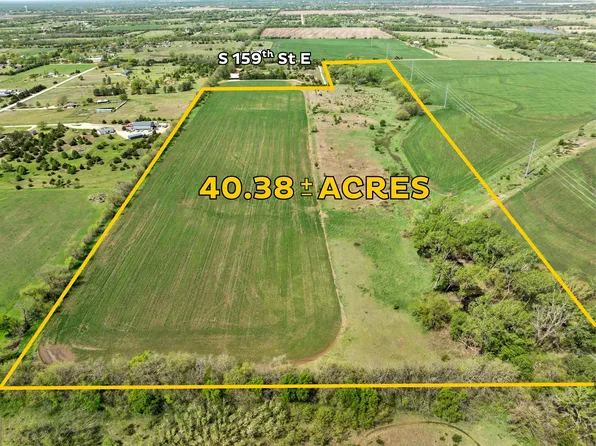 S Of SW #160, Rose Hill, KS 67133