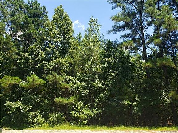 3rd image of 6754 Wylie Circle Dr