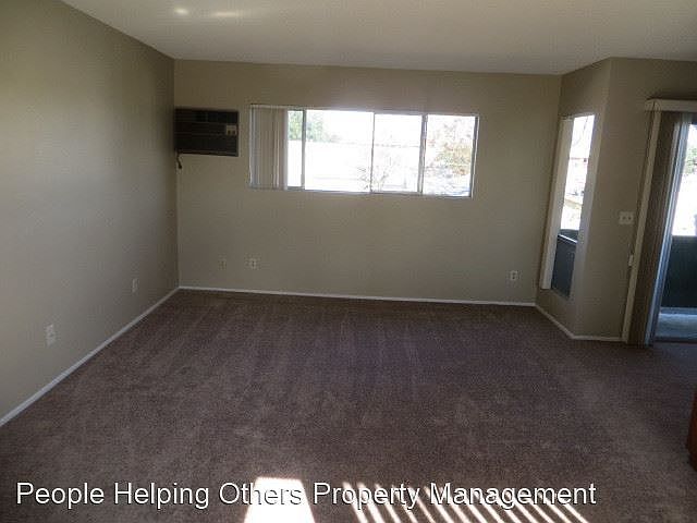 1st image of 4163 44th St APT 6