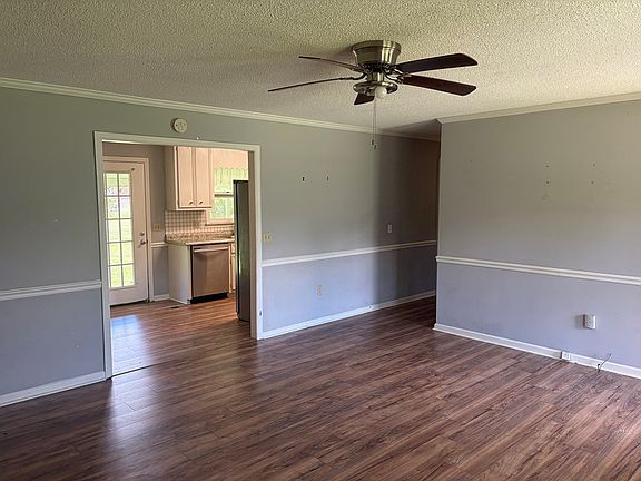 2nd image of 907 E 29th Ave