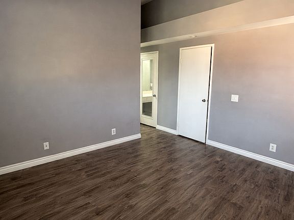 3rd image of 6056 E Butterfield Ln