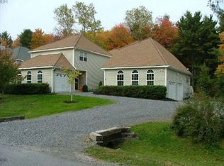 2 Sanctuary Dr, Ithaca, NY 14850