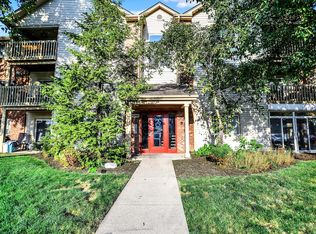 1044 Timber Creek Dr UNIT 5, Carmel, IN 46032
