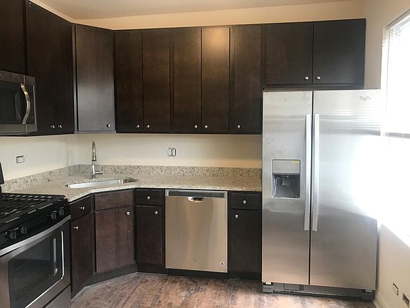 2nd image of 4941 W Medill Ave APT 1