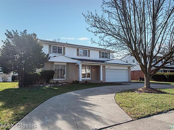 2nd image of 21175 Independence Dr