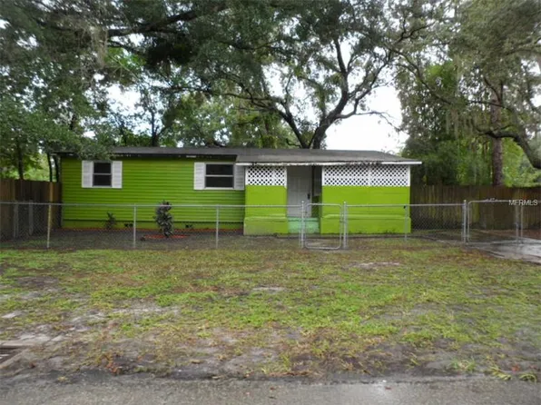 9807 N 19th St, Tampa, FL 33612