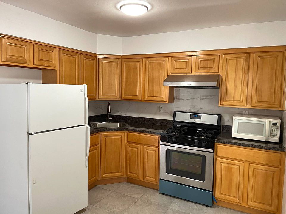 1st image of 20 Leona St #2F
