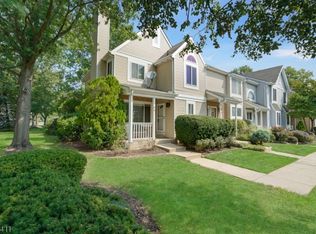 58 Hampton Ct, Hillsborough, NJ 08844