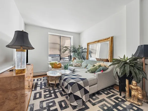 1800 Adam Clayton Powell Jr Blvd APT 3C, New York, NY 10026