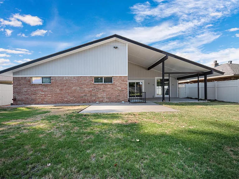 6708 Evergreen Canyon Rd — Photo 25