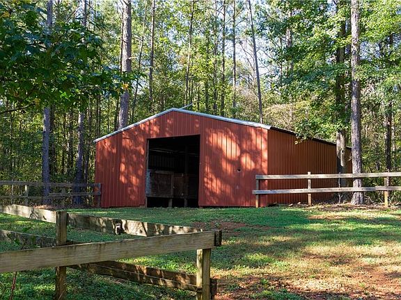 4th image of 651 Lee Road 746