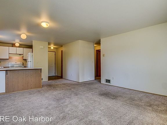 5th image of 340 SE Midway Blvd APT 102