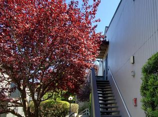 229 Boardwalk Ave APT E, San Bruno, CA 94066