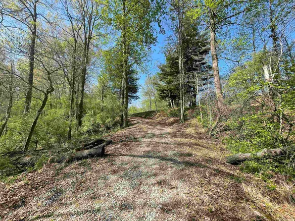 1 S Baker Rd, Boonville, IN 47601