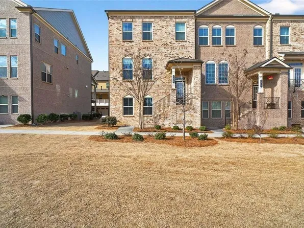 3960 Redwood Dr, Cumming, GA 30040