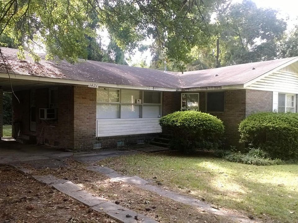 2nd image of S Sherwood Dr