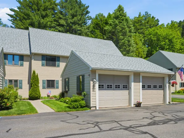 10 Hampton Towne Estate, Hampton, NH 03842
