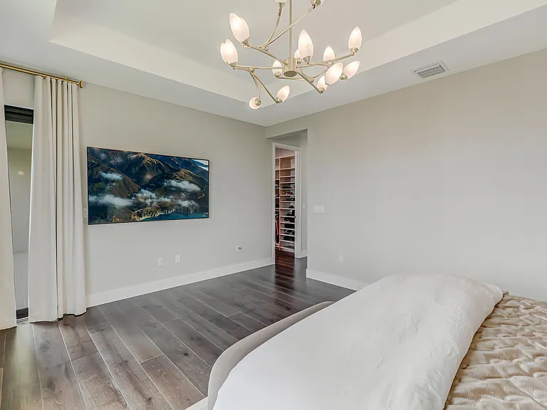 8283 Royal County Down Rd — Photo 40