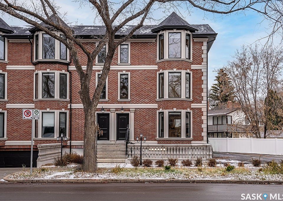 1st image of 1007 Osler Street
