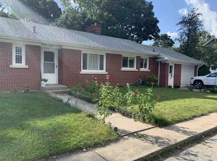 105 Burrell Dr, Elkhart, IN 46516