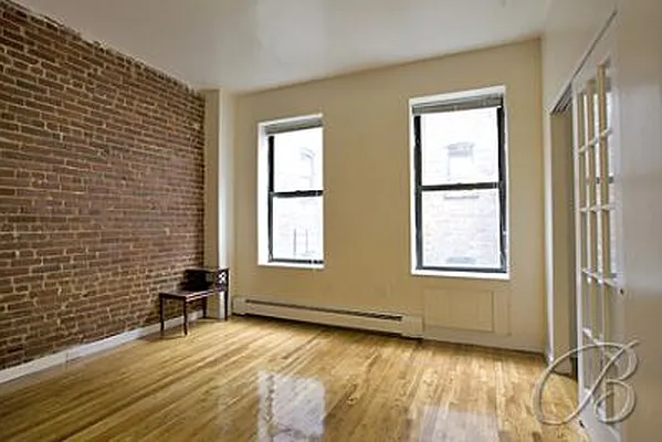 Rented by Bellmarc Realty | media 26