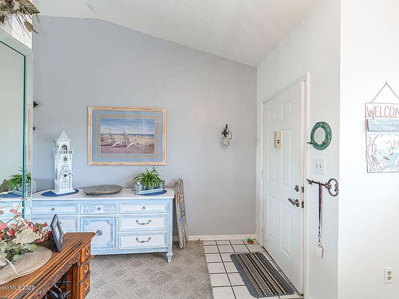 4th image of 502 Beach Park Ln #210