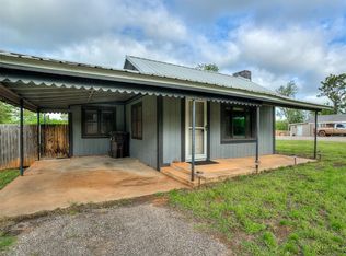 403 Fir St, Wellston, OK 74881