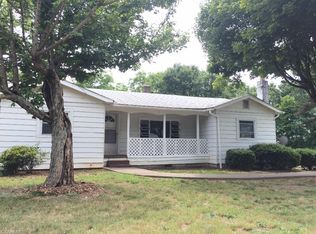 138 Deadmon Rd, Mocksville, NC 27028