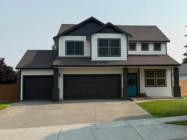 2017 S Tweedt St, Kennewick, WA 99338