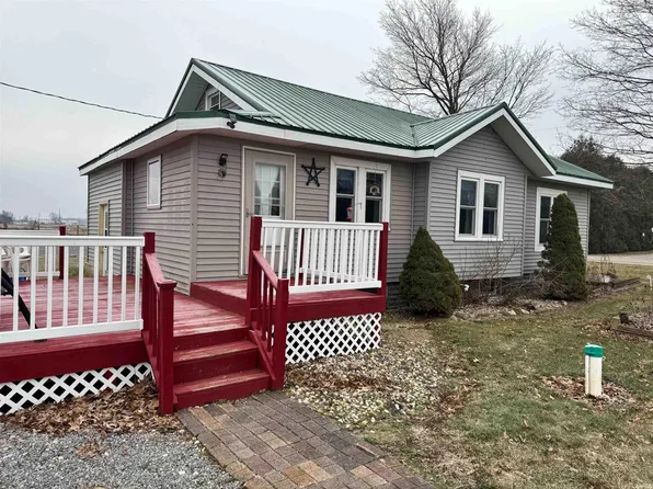 7524 W 900 N, Nappanee, IN 46550