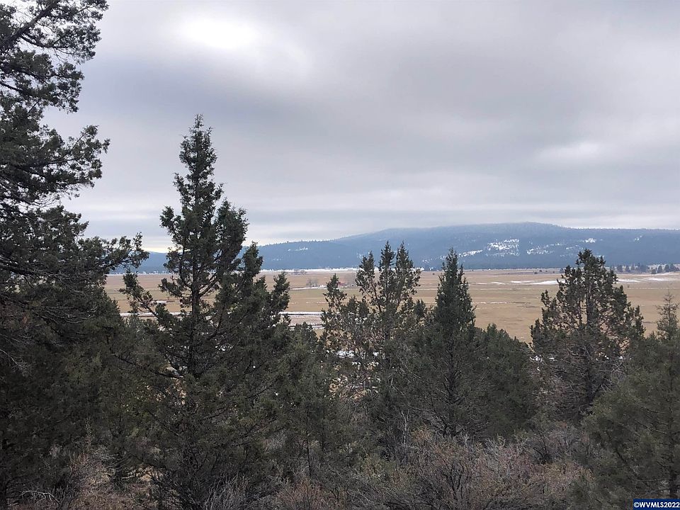 1st image of Kootenia St Lot 6