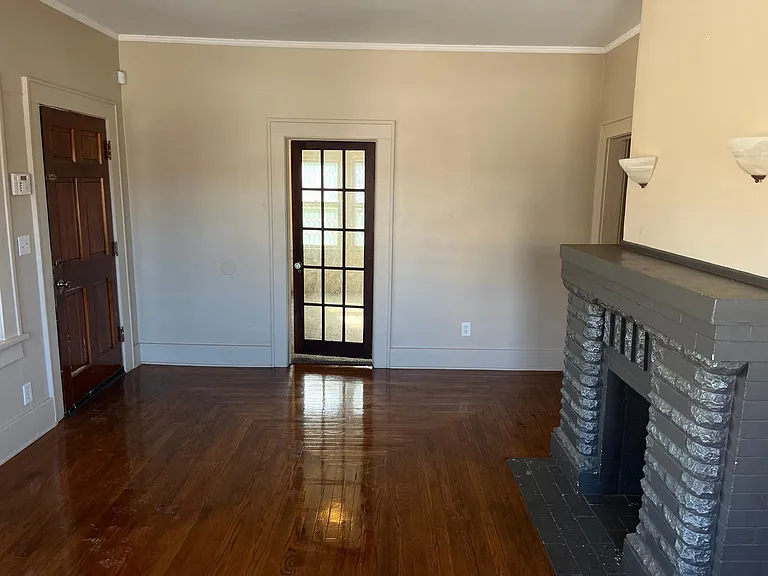 1310 S Trenton Ave — Photo 14