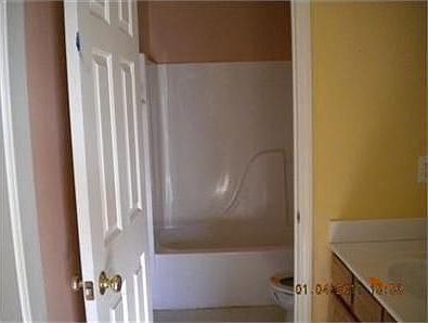 4th image of 10337 Peacock Ln