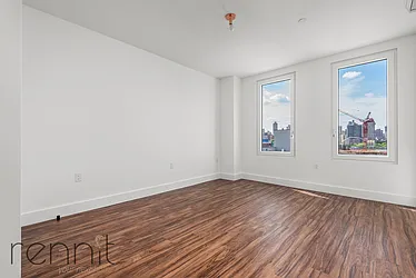 Rented by Rennit Inc.