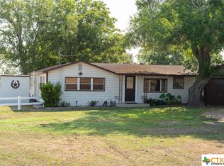 2717 Fm 1685, Victoria, TX 77905