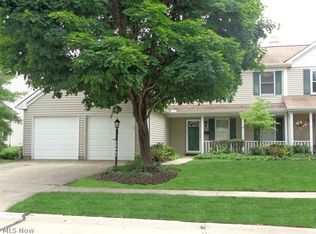 20867 Springfield Cir, Strongsville, OH
